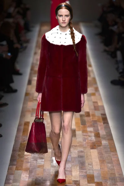 Look 23